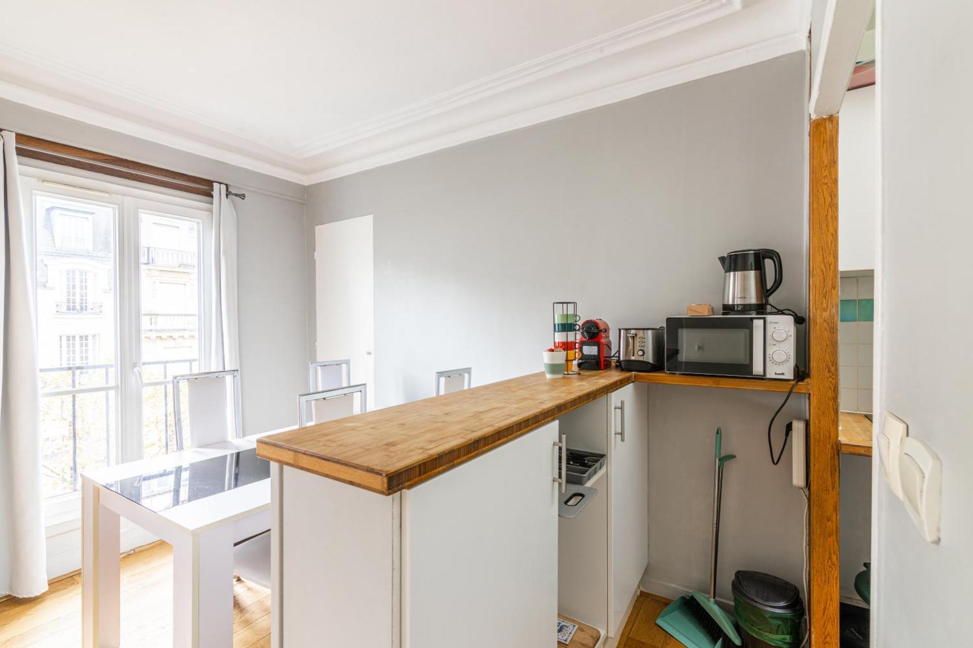 Luxurious 2 Bedroom Tour Eiffel Bourdonnais Free Netflix باريس المظهر الخارجي الصورة